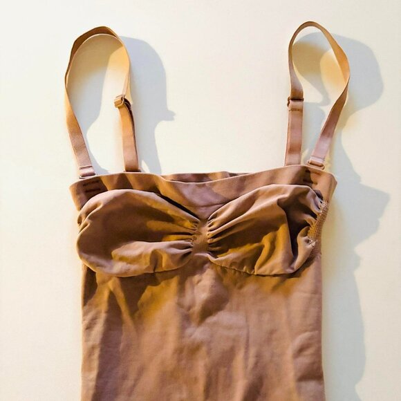 Nwot Skims Shapewear Thong Bodysuit 91 F 8 - Picture 2 of 3